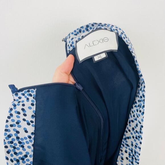 Alexis Lizbeth Wide-Leg Embroidered Crochet floral Pants size XL - Picture 6 of 8